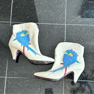 White Leather Women’s Ankle Boots with Blue Parrot Motif